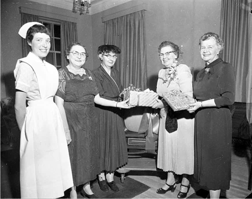 Jean Vizard Retirement MG393 NP