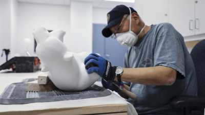 Saila Kapinek carving his way to mental well-being at The Ottawa Hospital.
