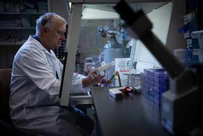 Researcher doing work in a laboratory.