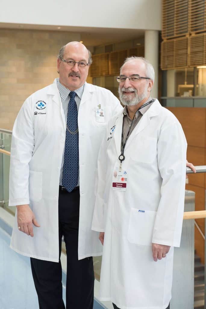 Les Drs Harold Atkins et Mark Freedman