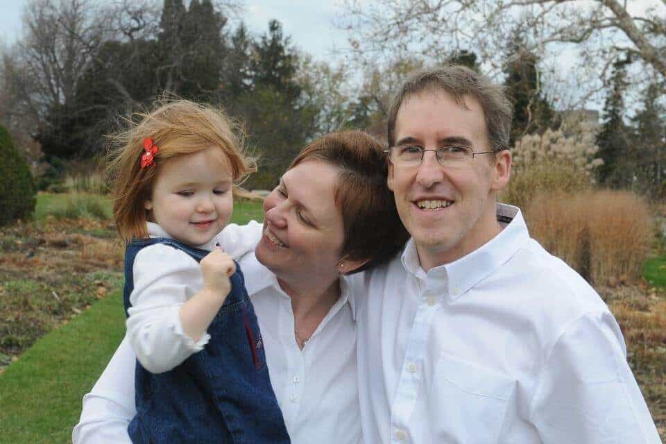 John, sa fille, et son épouse