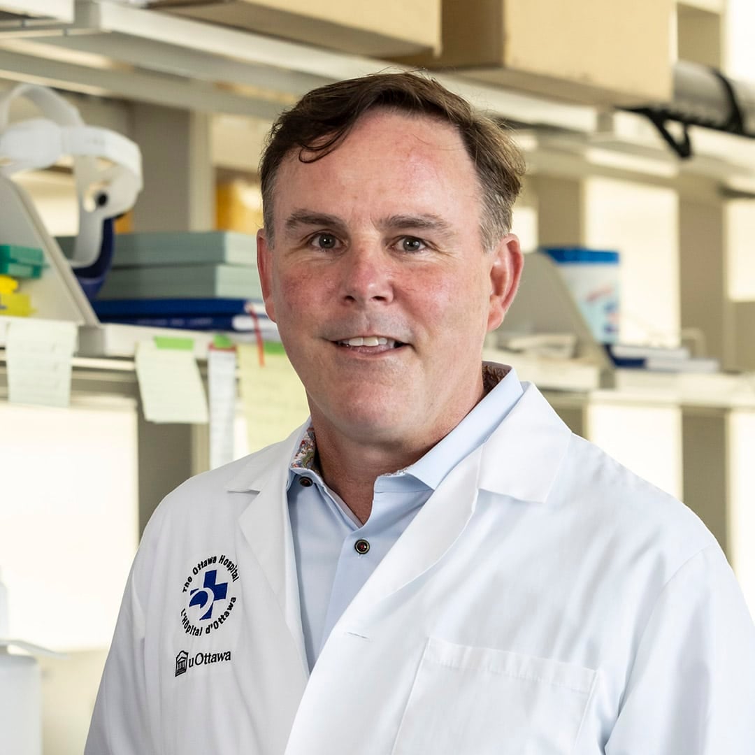 Dr. Jeff Dilworth received the Chretien Researcher of the Year Award for his research on stem cells and muscle repair