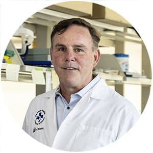 Dr. Dilworth received the Chretien Researcher of the Year Award for his research on stem cells and muscle repair.
