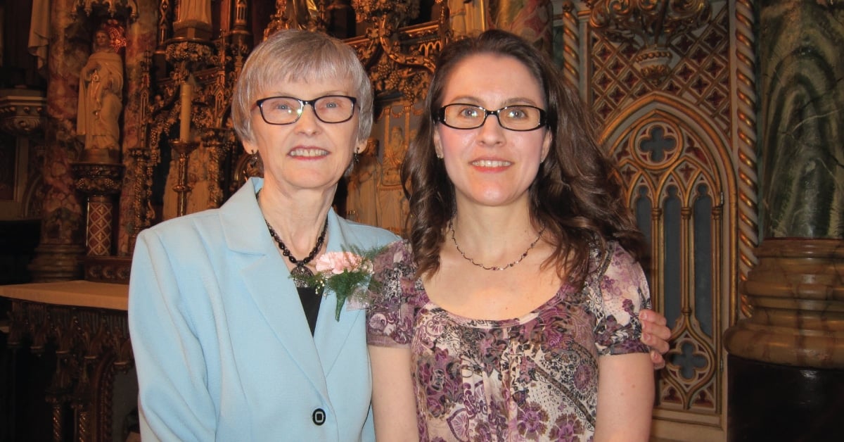 Shelley S — Mother-daughter legacy for the next generation of healthcare